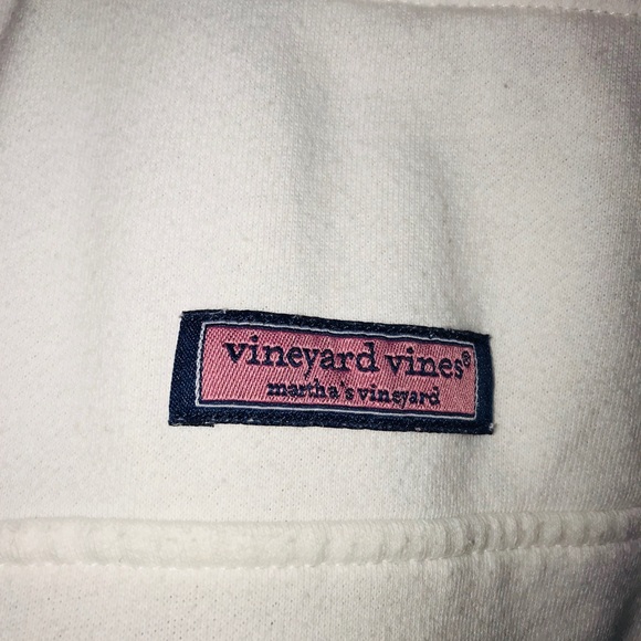 Vineyard Vines Floral Shoulder Fleece - Picture 4 of 8